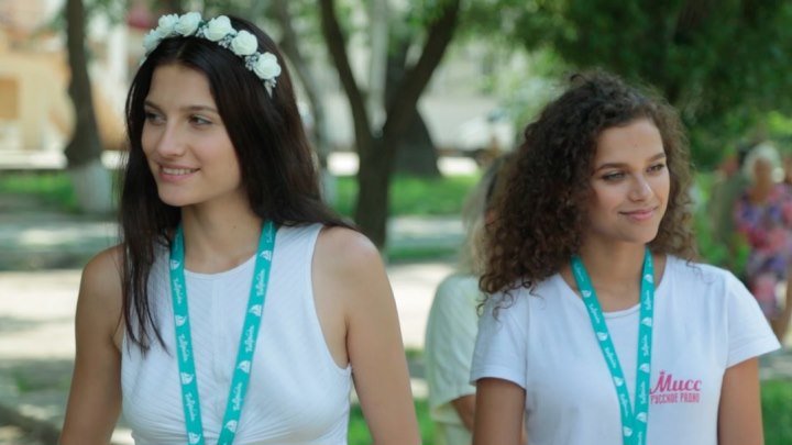 Участницы конкурса «Мисс Русское Радио» на Всероссийском молодежном образовательном форуме «Таврида»