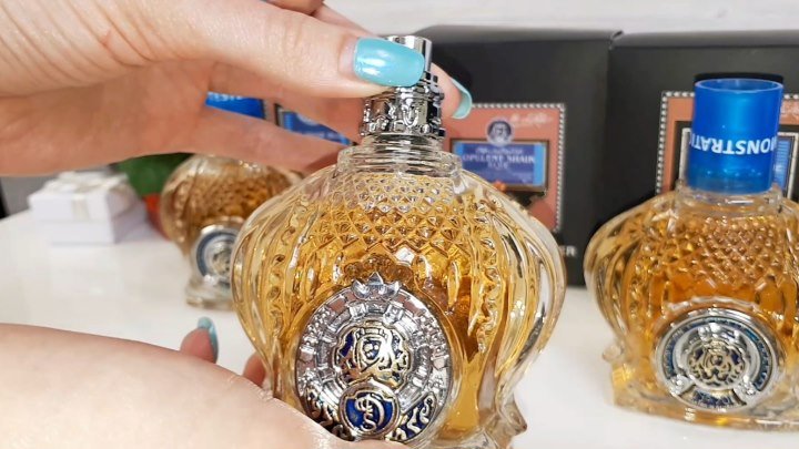 Вы когда-нибудь сталкивались с арабской парфюмерией? Это что-то потрясающее! Просто сказочные мужские и женские ароматы! Невероятно стойкие и приятные. Пишите ваши отзывы и вопросы в комментариях под видео