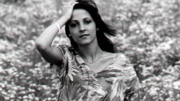 Марина Капуро и группа ''Яблоко'' - Серая лошадка (Ах, мама, маменька) (1990)