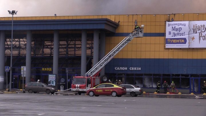 Два человека пострадали при пожаре в гипермаркете «Лента» | 10 ноября | День | СОБЫТИЯ ДНЯ | ФАН-ТВ
