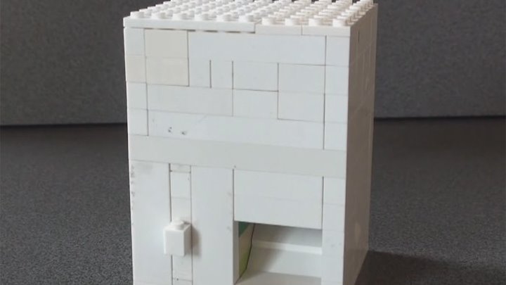 Как сделать автомат для продажи из ЛЕГО - 2 (Самоделки из Лего - Lego)