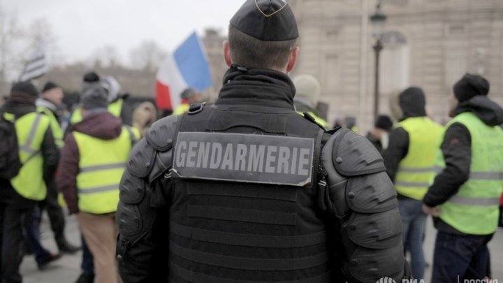 Акции протеста "желтых жилетов" во Франции