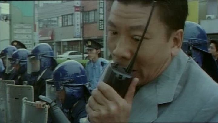 Понедельник (Япония 2000) 16+ Фэнтези, Боевик, Триллер, Комедия