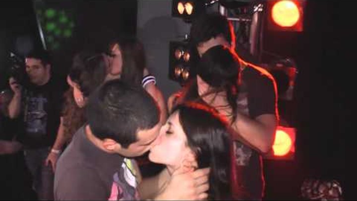 Первый конкурс поцелуев Kiss Party в Тбилиси