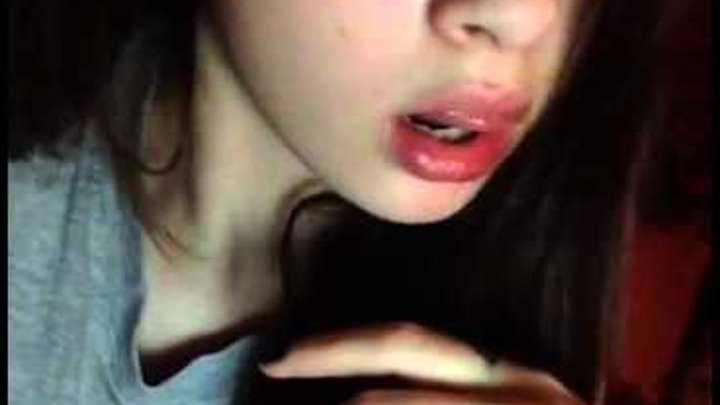 Брюнет затрахал одну малышку Брюнет затрахал одну малышку