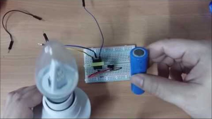 Easy Simple DC to AC inverter using mini step up transformer - Step up 3.7 volt to 400 ++ Volts