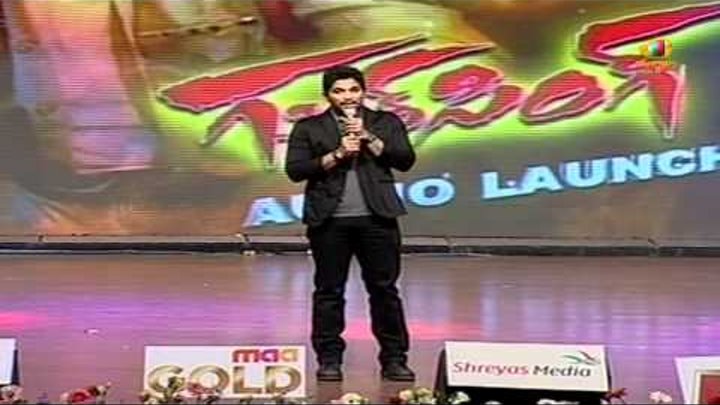 allu arjun saying gabbar singh dialogue - pawan kalyan shruti haasan allu arjun saying gabbar singh dialogue - pawan kalyan shruti haasan