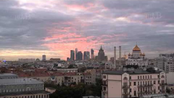 Москва-Сити. Зарево. Москва-Сити. Зарево.