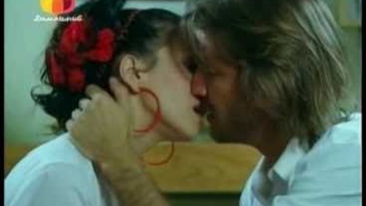 Неопытная милашка и зрелый партнер Неопытная милашка и зрелый партнер