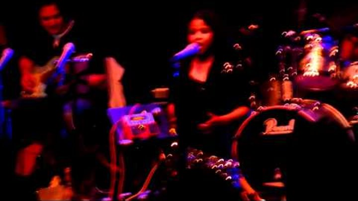 11 Year old Aliyah - Beyonce - Listen @ Club Dauphine Amsterdam 11 Year old Aliyah - Beyonce - Listen @ Club Dauphine Amsterdam