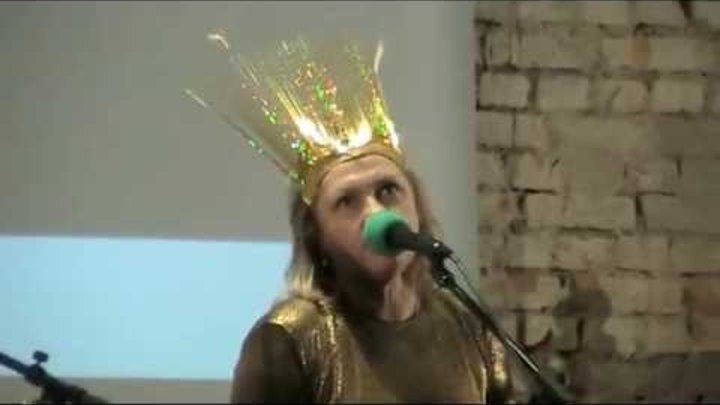 ВЕРСИЯ КОНЯ :)) Команда РАЗИНКА /изюмка/. Синий троллейбус, Клайпеда 6.11.2016. ВЕРСИЯ КОНЯ :)) Команда РАЗИНКА /изюмка/. Синий троллейбус, Клайпеда 6.11.2016.