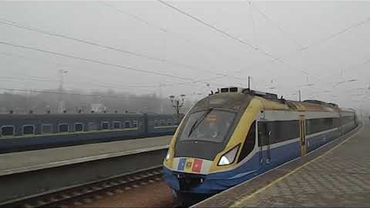 Прибытие первого модернизированного поезда Кишинев-Одесса на Одесский жд-вокзал.