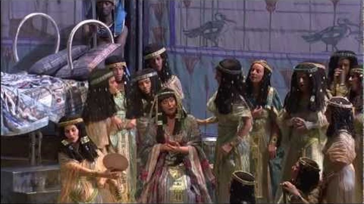 [HD] Chi mai fra gl'inni... Dance of the Moorish slaves. La Scala. 2006. (from Verdi's Aida)