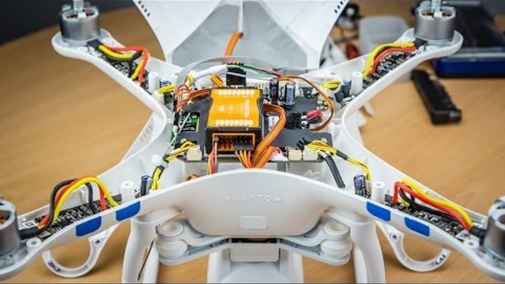 DJI Phantom 2 Vision #10 - Phantom 2 von Innen DJI Phantom 2 Vision #10 - Phantom 2 von Innen