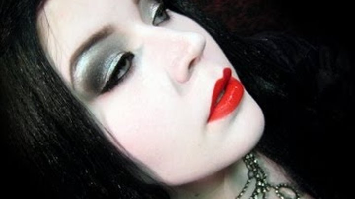 Halloween Makeup: Morticia Addams Halloween Makeup: Morticia Addams