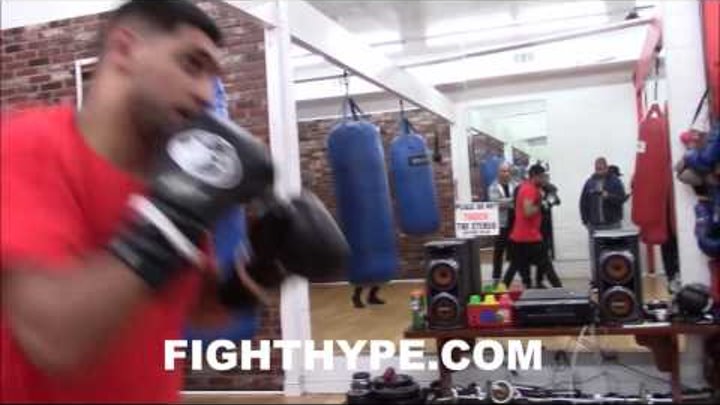 AMIR KHAN SHOWS QUICK, SNAPPING POWER FIRST WEEK BACK IN TRAINING; WORKS HEAVY BAG FOR 2017 RETURN