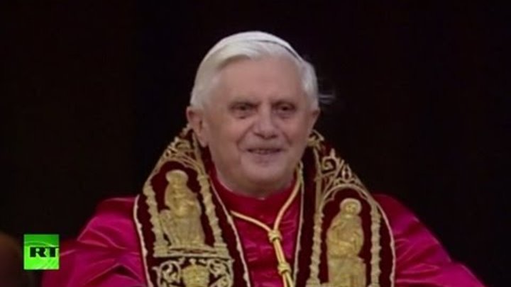 Папа Римский Бенедикт XVI отрекается от престола