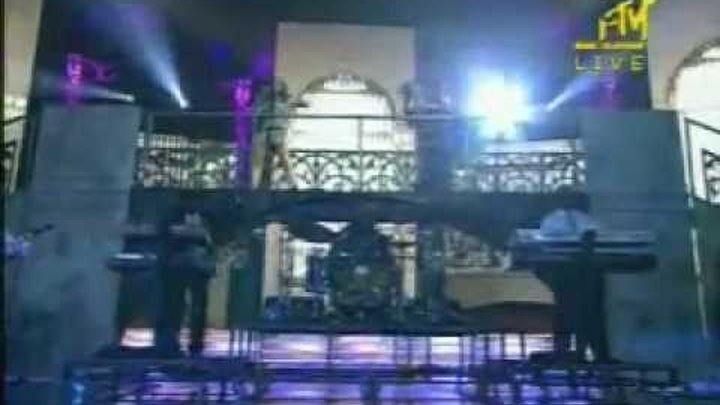Alicia Keys - My Boo feat. Usher (Live @ MTV European Music Awards 2004)