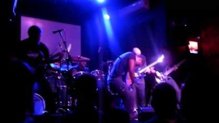 Gutted Souls - Being Human (Teatro Odisseia ao vivo 2013) parte 1
