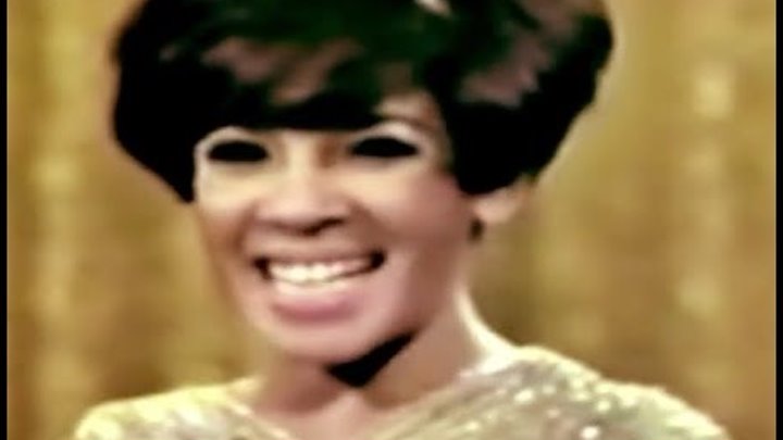 Shirley Bassey - GOLDFINGER / Typically English (1967 TV Special)