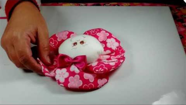Como fazer uma linda boneca de pano menina flor parte 2