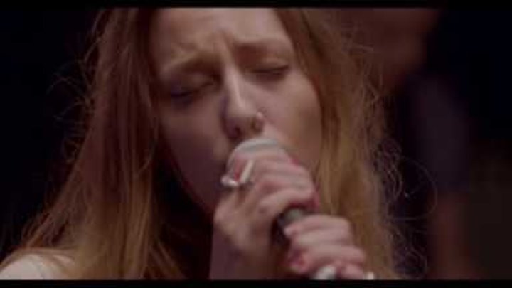 Cloves | "Don't Forget About Me" | Me Before You Soundtrack | YouTube LA смотреть онлайн Cloves | "Don't Forget About Me" | Me Before You Soundtrack | YouTube LA