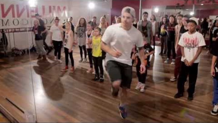 Macklemore & Ryan Lewis - Can't Hold Us - Master Class, Beau CASPER SMART Macklemore & Ryan Lewis - Can't Hold Us - Master Class, Beau CASPER SMART