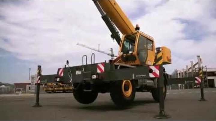 Grove RT550E - The most innovative 45 ton rough-terrain crane ...