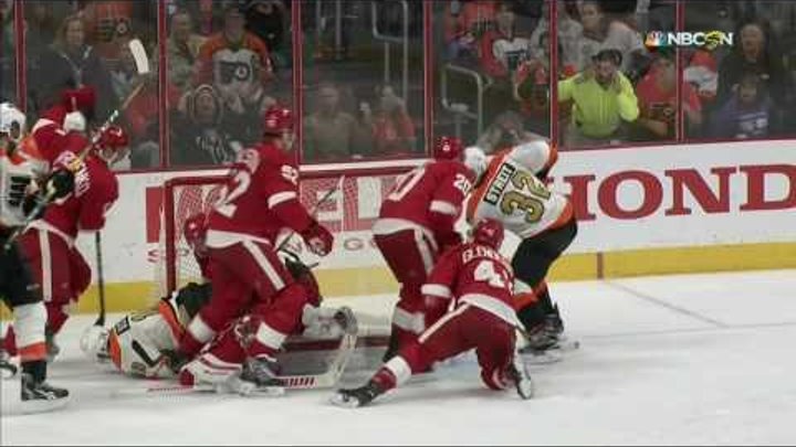 Gotta See It: A dogpile in front of the net turns into a Flyers goal