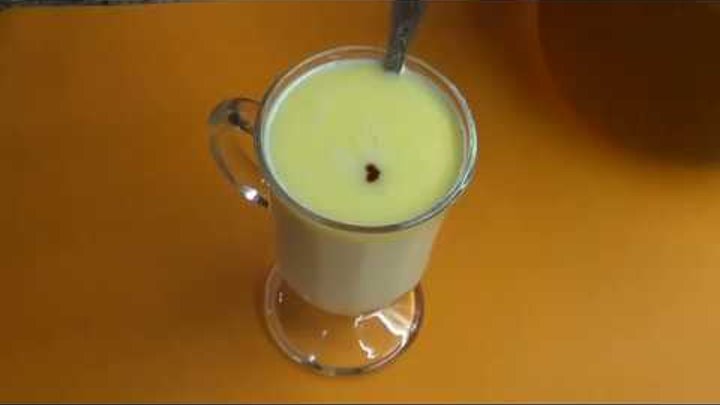 Рецепт от кашля: молоко мед масло желток сода йод