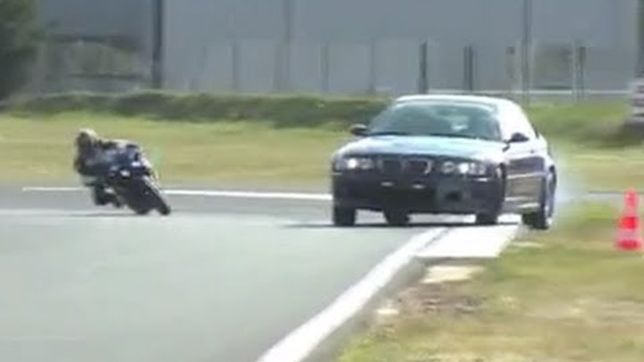 BMW M3 E46 vs Yamaha R1 drift session on track (Motorsport)