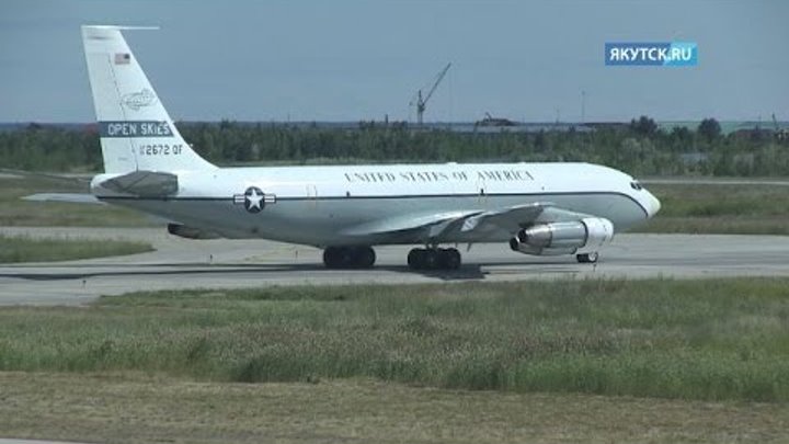 Американский самолет-разведчик совершил дозаправку в аэропорту Якутска