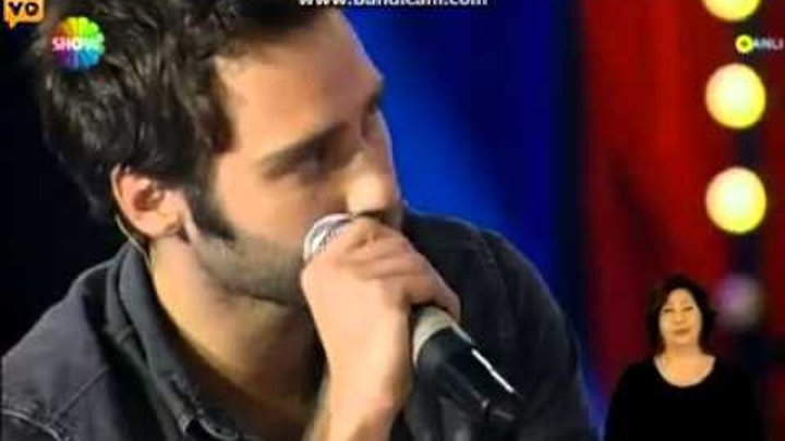 Seckin Ozdemir ve Damla Sonmez (Makine kafada) смотреть онлайн Seckin Ozdemir ve Damla Sonmez (Makine kafada)