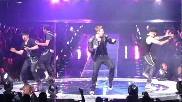 2011-06-18 - Backstreet Boys - NKOTBSB Tour - Get Down (You're The One For Me) смотреть онлайн 2011-06-18 - Backstreet Boys - NKOTBSB Tour - Get Down (You're The One For Me)