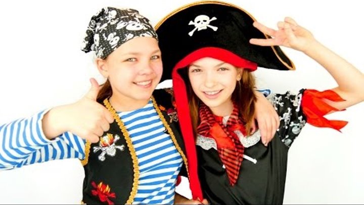 Лучшие подружки Настя и Света играют в пиратов! Игры для детей