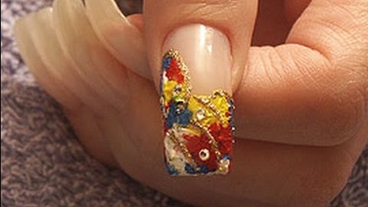 Nail art decoration with acrylic colours Nail art decoration with acrylic colours