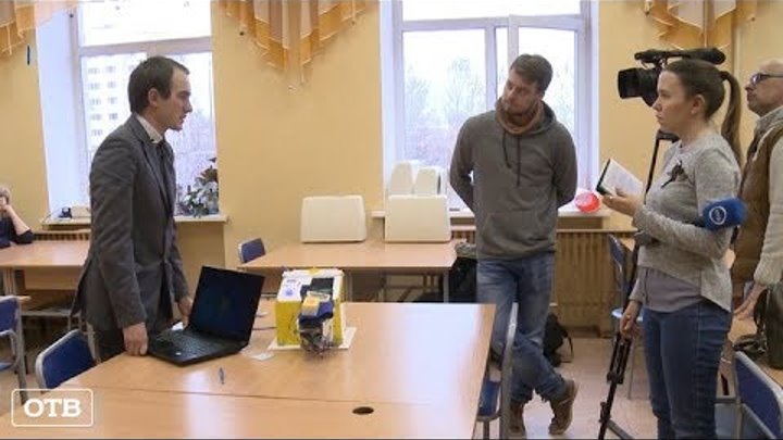 Школьник из Екатеринбурга изобрёл перчатку для реабилитации после инсульта