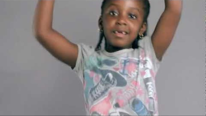 Princess dancing.... Princess dancing....