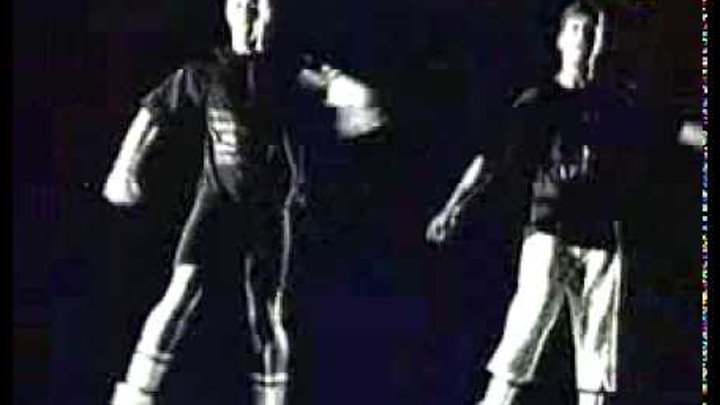 Suzanne Vega - Toms Diner (Official Music Video) смотреть онлайн Suzanne Vega - Toms Diner (Official Music Video)