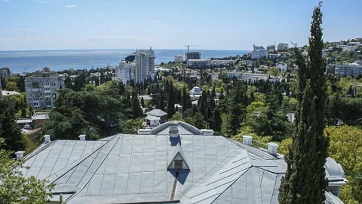 Крым, Ялта. Лот №1498 Продажа квартиры с панорамным видом, в центре города... +7-978-015-21-05 Крым, Ялта. Лот №1498 Продажа квартиры с панорамным видом, в центре города... +7-978-015-21-05