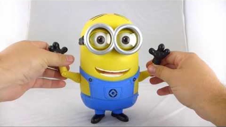 Minion Dave 8" Talking Figure with "Banana" Mode Review (from Thinkway Toys Despicable Me 2 lineup)