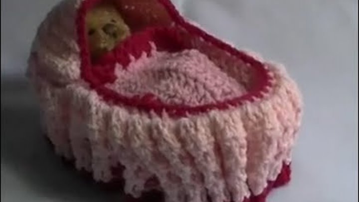 Crochet Cradle Purse Part 1 of 3 Bag / purse that turns into a Doll Cradle