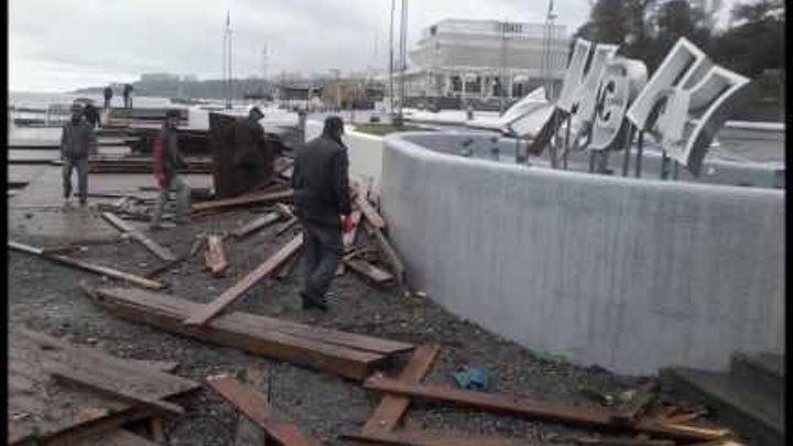 Одесский Дельфинарий Немо во время шторма.12 октября 2016 смотреть онлайн Одесский Дельфинарий Немо во время шторма.12 октября 2016