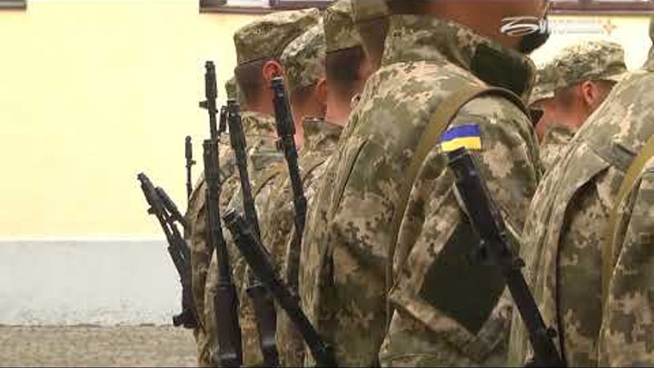 До Чернівців із зони проведення Операції об’єднанних сил повернулися 27 співробітників СБУ.