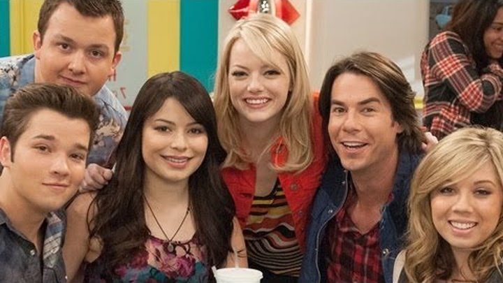 "iCarly" Cast Talks Emma Stone Guest Starring on "iFind Spencer Friends"