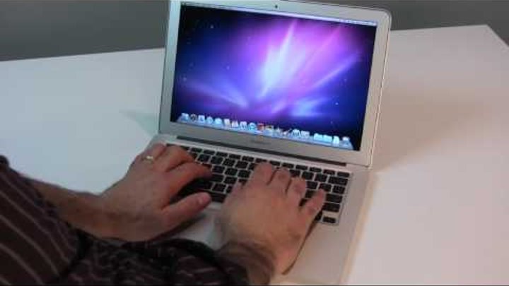 Apple Macbook Air (13-inch) Review Apple Macbook Air (13-inch) Review