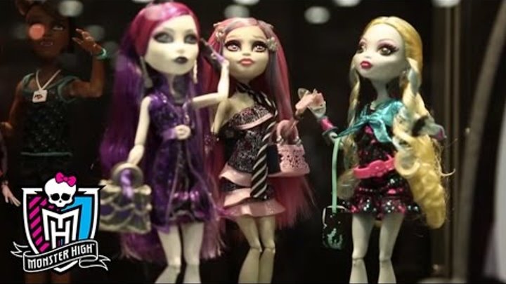 San Diego Comic-Con 2013: Behind-the-Screams | Monster High San Diego Comic-Con 2013: Behind-the-Screams | Monster High