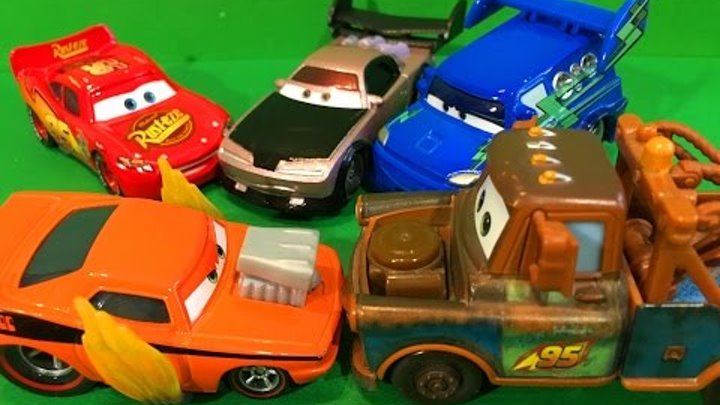 Тачки Маквин и Мэтр против Сморкача Мультик про Машинки для Детей Cars McQueen