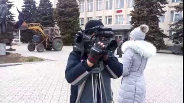 Декоммунизация в Приморске 29 декабря 2015г время 9;39 видео Vova Crassus