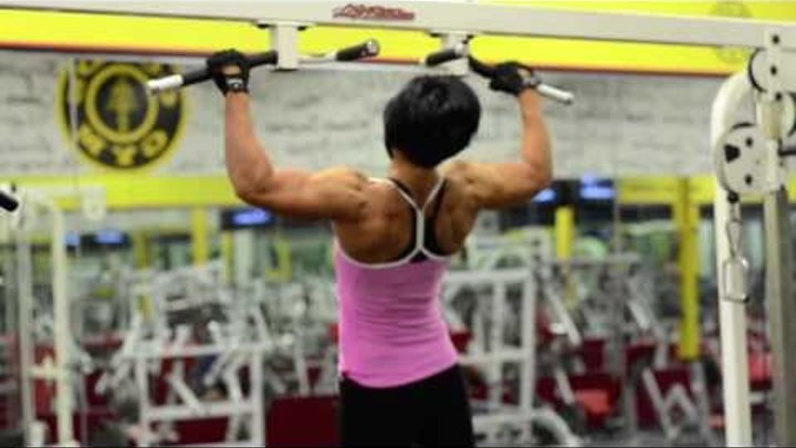 Dana Linn bailey trains back at Golds in NC Dana Linn bailey trains back at Golds in NC